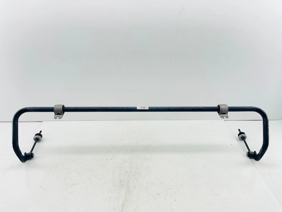 Barra estabilizadora trasera Cadillac XTS 2013-2019 con eslabones OEM 20906484 Foto 1 de 4