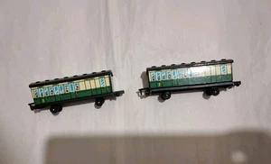 Thomas The TANK Engine  & Friends ERTL 2 X OLD COACH COACHES COMBINED POST - Picture 1 of 5