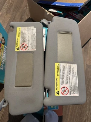 Parasoles Audi A6 2002 Foto 1 de 4