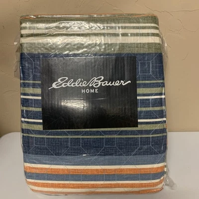 Eddie Bauer Twin Quilt Set 2-Piece in Blue w/ Stripes Pillow Sham And Twin Quilt - Image 1 of 3
