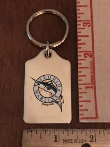 Vintage 1992 MLB Florida Marlins Metal Key Ring New Cover