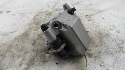 Kawasaki VN1500C VN1500 1996 Vulcan 1500 L pinza de freno delantera y soporte Foto 1 de 4