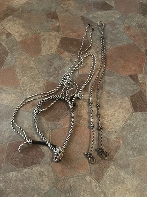 Juego de cabecera personalizado Bosal/Rienda blanco y negro/Bosal Charro Cabresto Foto 1 de 3