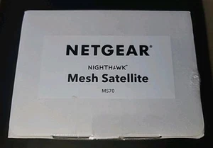 NETGEAR Nighthawk Dual-Band Whole Home Mesh WiFi 6 Add-on Satellite (MS70) - Picture 1 of 3