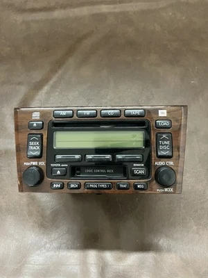 DELPHI DELCO 09350209 OEM CAR RADIO (CD changer not working) - Image 1 of 4