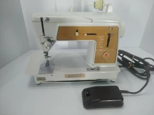 Singer 603e Nähmaschine Touch Nähen elektrisches Pedal tragbare Aufbewahrungsbox - Bild 1 von 6
