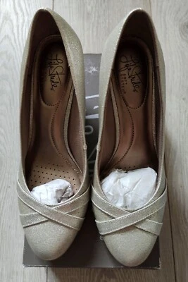 Женские туфли-лодочки на каблуках Life Stride 8 M золотистый блеск  - Изображение 1 из 4