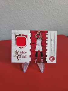 2016-17 Panini Excalibur Basketball Knights Cloak DeMar DeRozan #14 Raptors