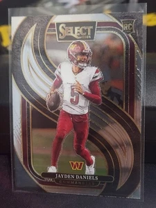 2024 Panini Select - Premier Level Jayden Daniels #112 RC Rookie - Bild 1 von 2