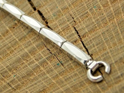 Correa de reloj de expansión Duquesa de colección nueva de colección sin usar anillo extremo dorado para damas Foto 1 de 3