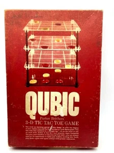 Vintage 1965 QUBIC 3D Tic Tac Toe Game in Box Complete No.400 Parker Bros - Picture 1 of 6