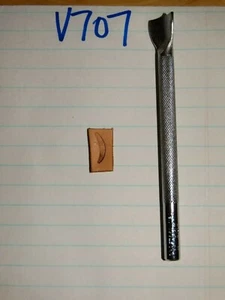 Vintage Craftool USA V707 decorative punch stamp tool - Picture 1 of 3