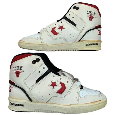 Vintage 80s Converse NBA Basketball Chicago Bulls High Top Sneakers Sz Boys 3.5 - Image 1 of 4