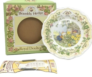 Royal Doulton Brambly Hedge 1996 Collector Year Plate 20cm England - Picture 1 of 4