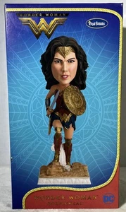 DC Comics Wonder Woman Bobblehead Royal Bobbles 2021 - Afbeelding 1 van 7