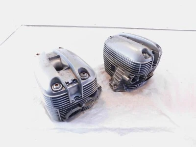 Culatas y válvulas del motor BMW R1100GS R1100RT R1100RS R1150RT R1150RS Foto 1 de 4