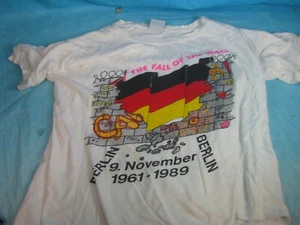 Vintage New Frontier Take Time - T-Shirt - The Fall of the Wall - FREE SHIPPING - Picture 1 of 3