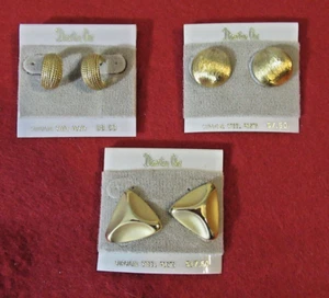 3 Direction One Gold Tone Earrings NOS - Picture 1 of 6