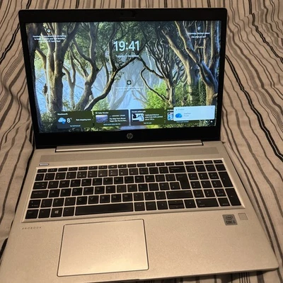HP ProBook 450 G7 15.6" i5-10210U 16GB RAM 256GB SSD FHD Windows 11 Pro Laptop - Image 1 of 2