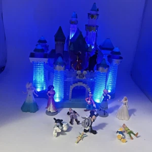 Disneyland 60th Diamond Anniversary Sleeping Beauty Castle Light Up Not Complete - Picture 1 of 8