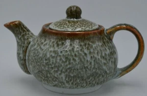 One Cup Tea Pot w/ Lid Mint Korea 3 3/4" - Picture 1 of 10