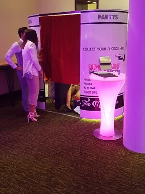 Photo Booth Hire - West Midlands - Enclosed Photobooth - £425 Now £295!!! - Image 1 of 4