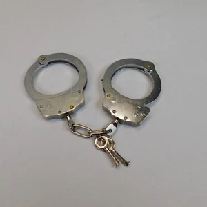 NIB Double Lock Stainless Steel Handcuffs Two Keys Personal Security Made China - Picture 1 of 4