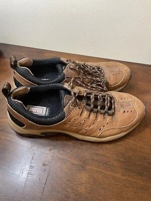 Ariat Ridge Lace Brown Leather ATS 65441 NWOB. 6.5 - Image 1 of 4