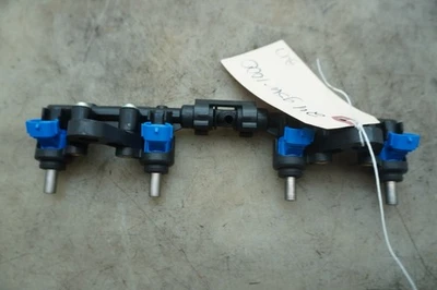 2024 SUZUKI GSXR 1000 FUEL INJECTION JET RAILS  (E-347) - Изображение 1 из 4