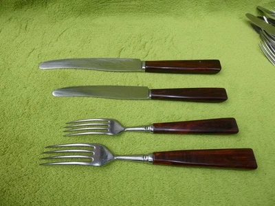 19 Stück altes Besteck Gabel und Messer P. Lungstrass Ohligs-Solingen - Bild 1 von 4