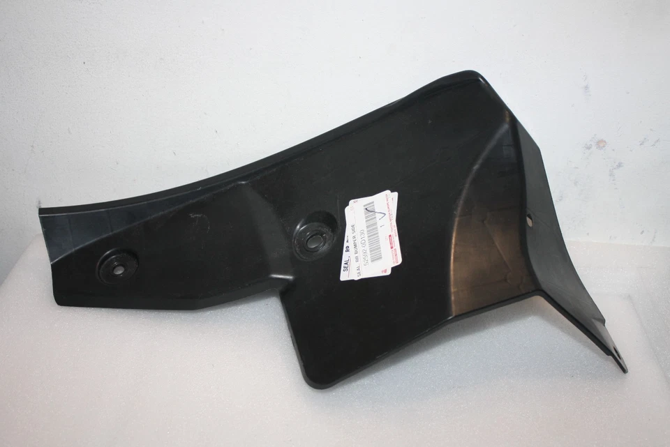 BRAND NEW GENUINE TOYOTA YARIS MK3 REAR LEFT SIDE WHEEL ARCH LINER 52592-0D130 - Image 1 of 4