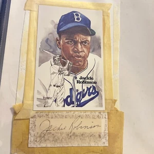 Jackie1 Robinson Cut Signature With A  1989 Perez-Steele postcard Numbered. - Picture 1 of 17