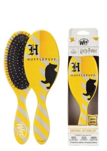WetBrush Original Detangler Hairbrush Harry Potter Hufflepuff Yellow New In Box - Picture 1 of 1