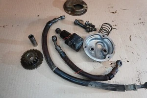 Suzuki Gsxr gsxr400 400 GK71 1986 various engine parts  engine motor - Picture 1 of 10