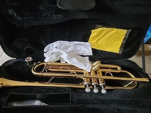 LE' VAR CL41270 Student Trumpet Pristine Condition Includes Case, Gloves & Oil - Picture 1 of 18
