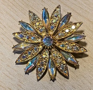Vintage Graziano Aurora Borealis AB Rhinestone Starburst Flower Brooch Pin Bling - Picture 1 of 7