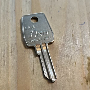 LF10 Key Blanks For Lowe & Fletcher - Picture 1 of 2