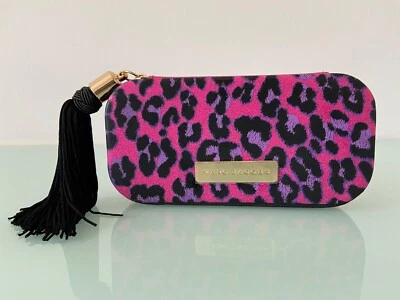 Bolso de Maquillaje MARC JACOBS Rosa Brillo Negro Estampado de Leopardo/Estuche de Cosméticos con Cremallera Foto 1 de 4
