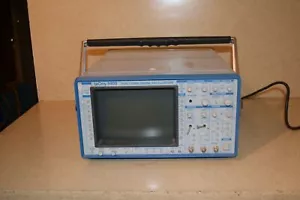 LECROY 9400 DUAL 125MHZ DIGITAL OSCILLOSCOPE (H2) - Picture 1 of 3