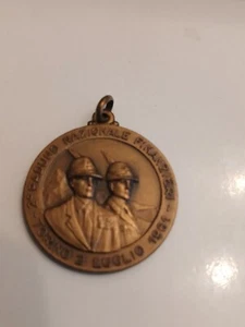 medaglia guardia di finanza 2 raduno finanzieri torino 1961 cm 3500 - Imagen 1 de 2