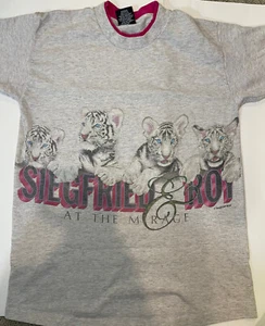 Vintage 1993 Siegfried & Roy Gray Medium T Shirt White Tigers Mirage Las Vegas - Picture 1 of 10