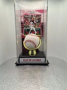2024 Elly de la Cruz Autographed Baseball with Display Case. Beckett Witnessed - Picture 1 of 6