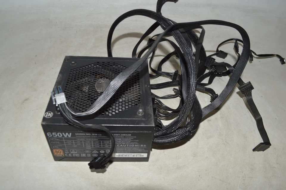 Cooler Master MPX-6501-AMAAB 650W 80 Plus Power Supply - Image 1 of 4