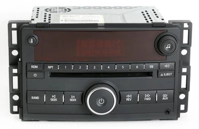 Reproductor de CD Saturn Vue Ion Radio AM FM 2006-2007 con entrada auxiliar mp3 U1C parte 15814424 Foto 1 de 4