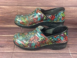 Zoccoli Dansko taglia EU 41 US 9,5 professionali deco floreali colorati - Foto 1 di 9