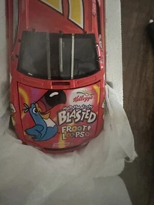 Vintage NASCAR #5 Terry Labonte 1998 Kellogg's Froot Loops Monte Carlo 1:18 - Picture 1 of 4