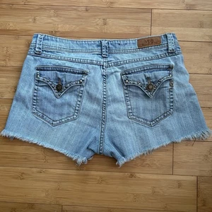 VGS Womens Y2K Studded Light Wash Jean Shorts 12 Denim 2000s Button Pockets - Picture 1 of 12