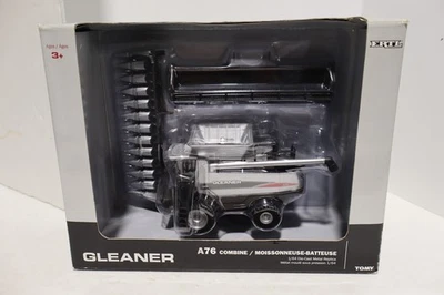 1/64 Gleaner A76 Combine W/Corn & Grain Heads, ERTL 16257 - Image 1 of 3