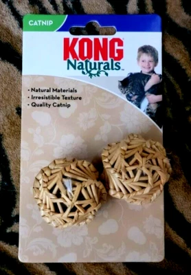 KONG Naturals Straw Balls Catnip Cat Toy, 2-pack - Image 1 of 3