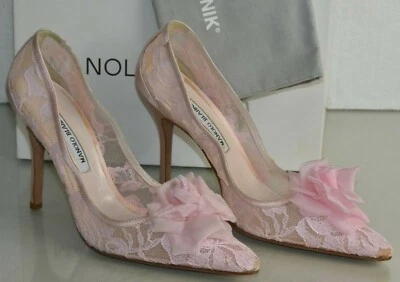 NUEVO Manolo Blahnik TUCCIO Bombas BB Rosa ENCAJE Satén Malla Rosa Zapatos Boda 39.5 Foto 1 de 4